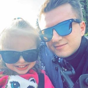 Meet your Posher, Besim